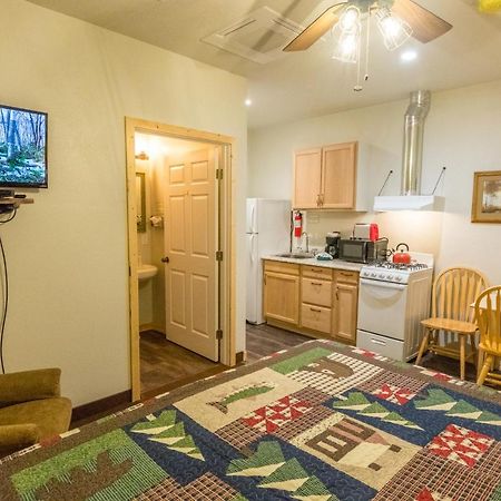 June Lake Motel 외부 사진
