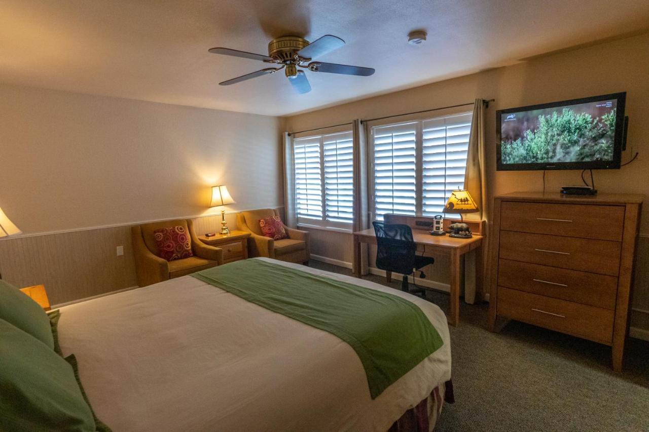 June Lake Motel 외부 사진