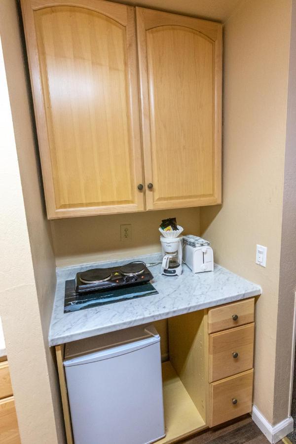 June Lake Motel 외부 사진